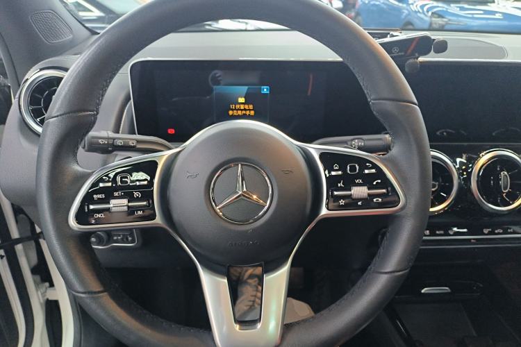 Used Mercedes-Benz GLB 2020 GLB 180 Dynamic Edition
