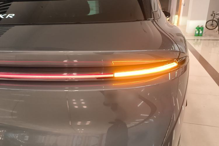 Used Zeekr 7X 2025 100kWh Long-Range All-Wheel Drive Intelligent Driving Version
