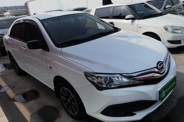 Used BYD F3 2020 1.5L Manual Luxury Edition Front Right 45 Deg