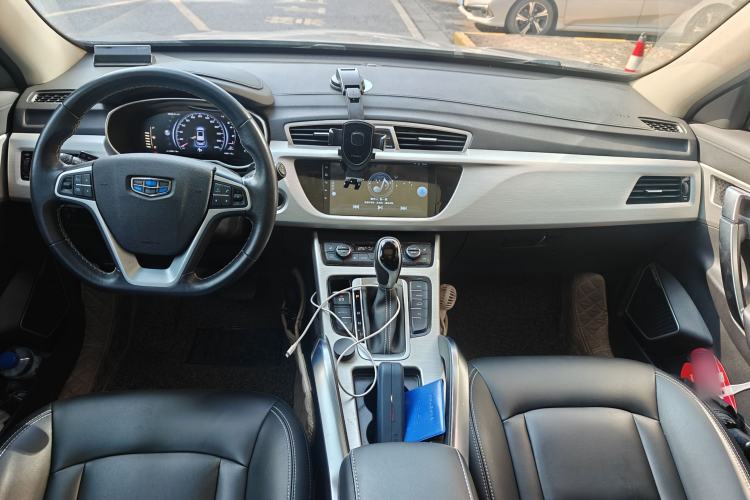 Used Geely Auto Emgrand X7 Sport 2018 1.8TD Automatic Two-Wheel Drive Smart Connect 4G Internet Edition