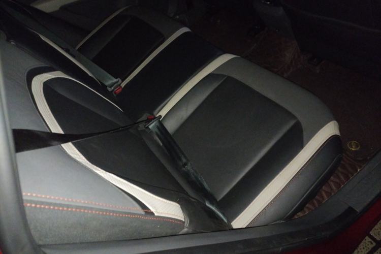 Used Baojun RC-6 2019 1.5T CVT 24-Hour Online Flagship Edition Left Rear Seat