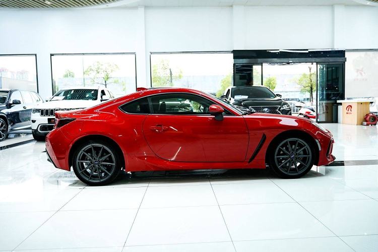 Used Subaru BRZ 2022 2.4L Manual Version
