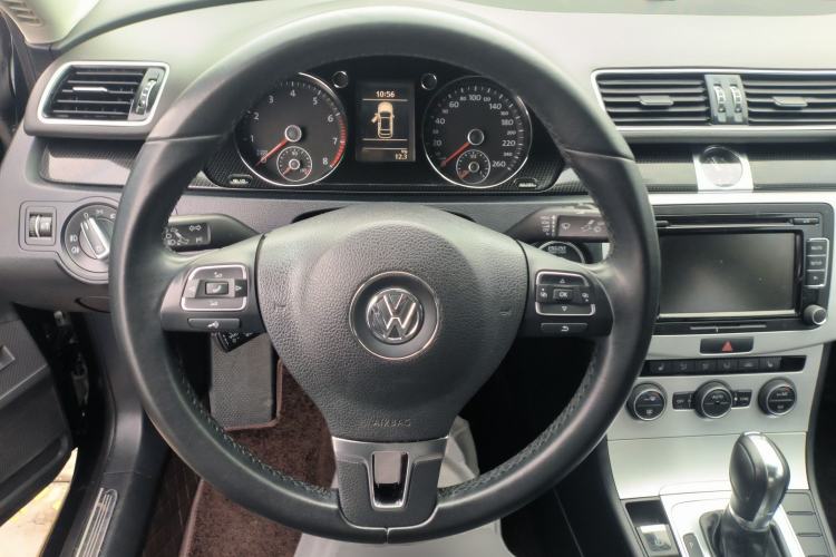 Used Volkswagen Magotan 2015 1.8TSI Luxury Model