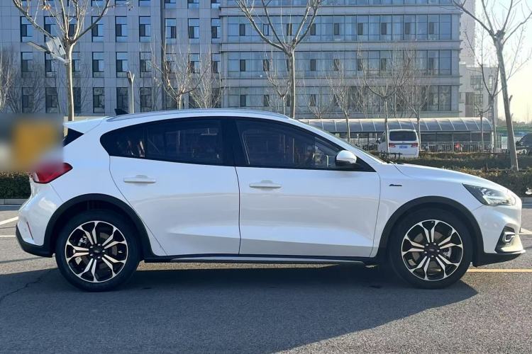 Used Ford Focus Active 2020 EcoBoost 180 Automatic Titanium Edition