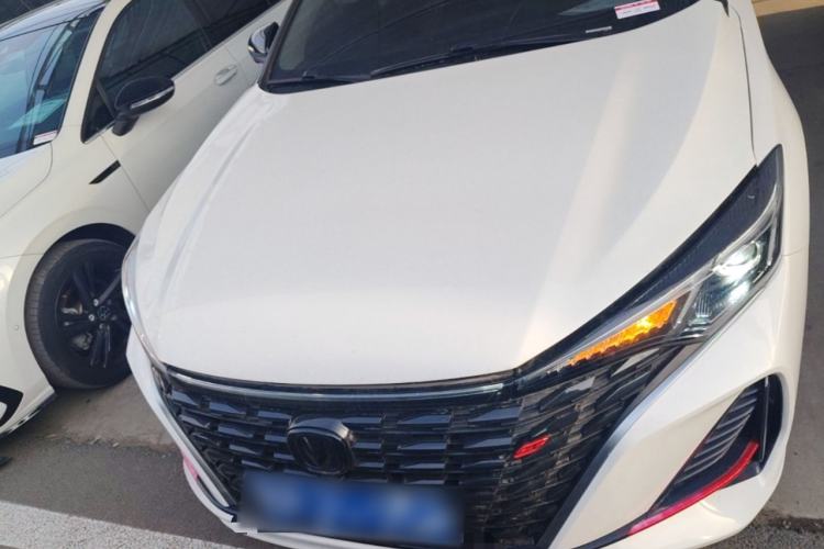 Used CHANGAN Eado 2022 PLUS Blue Whale NE 1.4T GDI DCT Prestige Edition Front