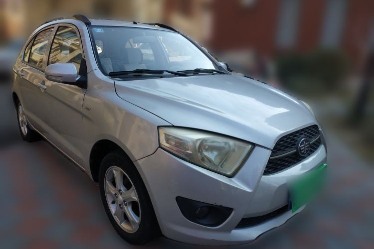 Used FAW Xiali N7 2013 1.3L Manual Luxury Model
