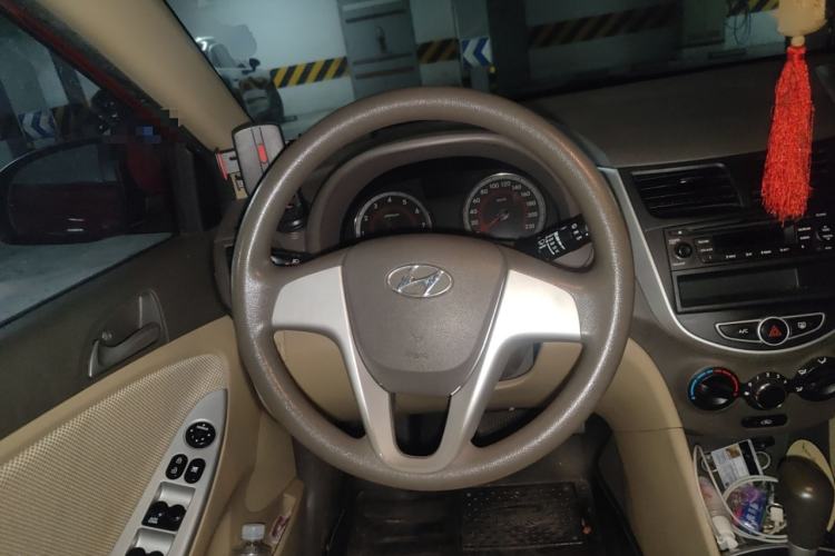 Used Hyundai Verna (older generation) 2011 Hatchback 1.4L Automatic Fashion GT
