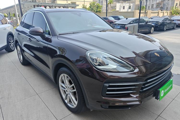 Used Porsche Cayenne 2019 Cayenne 3.0T Front Right 45 Deg