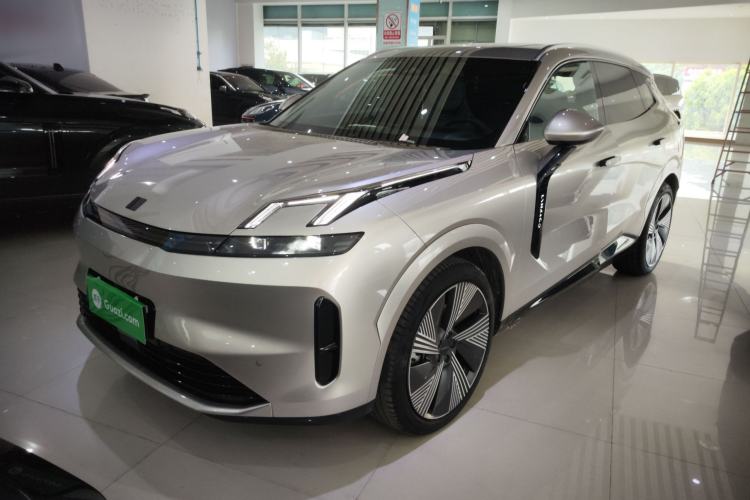 Used Lynk & Co 08 EM-P 2023 120km Long-Range Halo