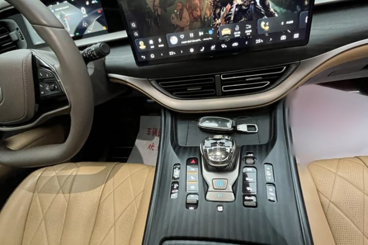 Used Denza D9 2022 DM-i 970 Four-Wheel Drive Prestige Model