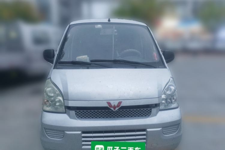 Used Wuling Rongguang 2017 1.5L Extended Basic Version Front