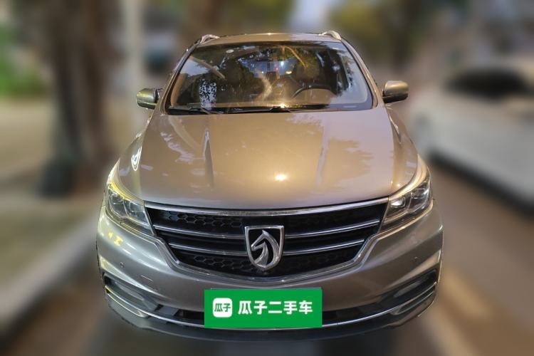 Used Baojun 730 2017 1.8L iAMT Prestige Version 7 Seats Front
