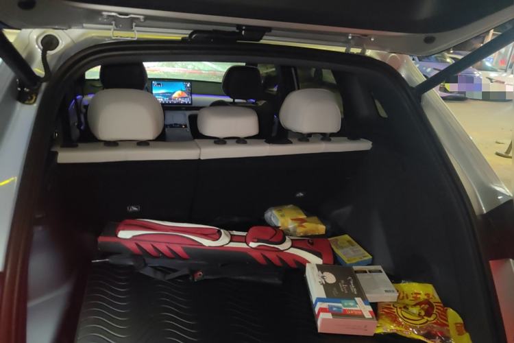 Used Geely Galaxy Xingjian 7 EM-i 2025 120km Flagship Edition Trunk