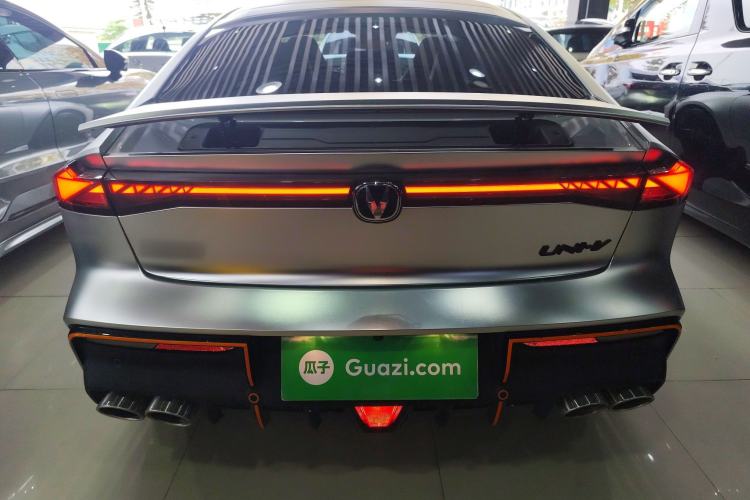 Used CHANGAN UNI-V 2023 2.0T Leading-Speed Edition