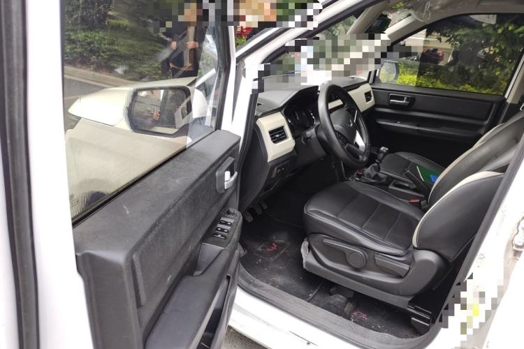 Used Wuling Hongguang PLUS 2019 1.5T Manual Luxury 7-Seater