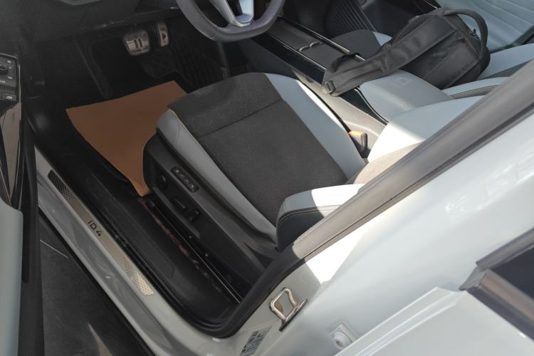 Used Volkswagen ID.4 X 2021 Pro Smart Long-Range Edition