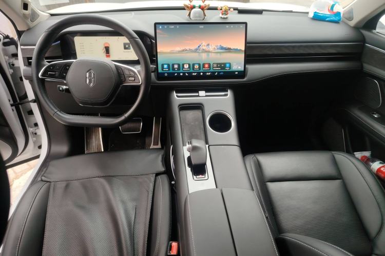 Used Hima AITO M5 2022 Extended-Range Four-Wheel Drive Performance Version
