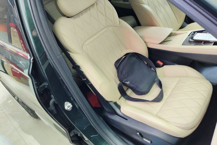 Used Geely Auto Monjaro L 2025 Dongfang Yao 2.0TD Automatic All-Wheel-Drive Wangyue Edition