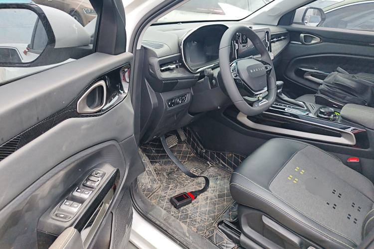 Used Baojun RM-5 2019 1.5T CVT Elite Version with 24-Hour Online Service 5 Seats Driver Seat