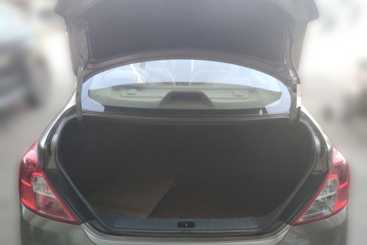 Used Nissan Sunny 2015 1.5XE Manual Comfort Edition Trunk