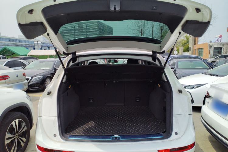 Used Audi Q5 2017 Plus 40 TFSI Technology Model