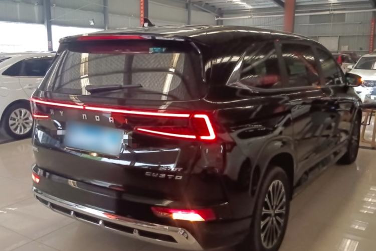 Used Hyundai Custo 2024 270TGDi LUX Prestige Edition Rear Right 45 Deg