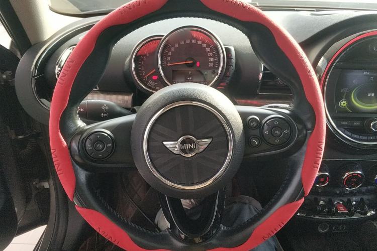 Used MINI Clubman 2016 Revised Version 1.5T COOPER Connoisseur Edition