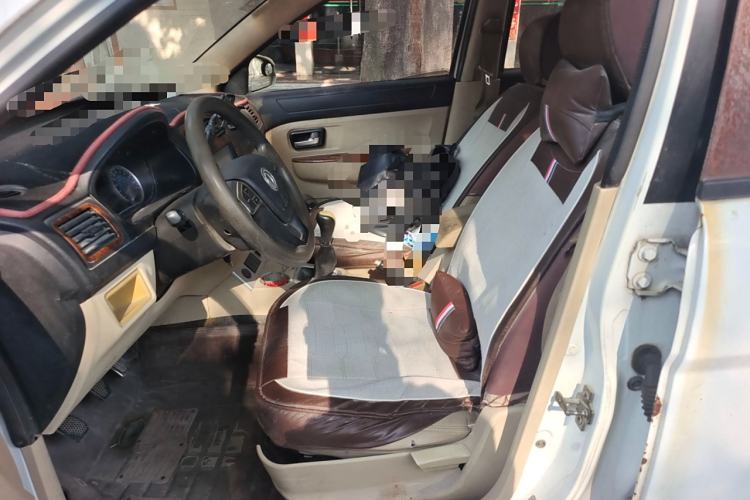 Used Dongfeng Fengon 330 2014 1.5L Manual Comfort Version DK15-02