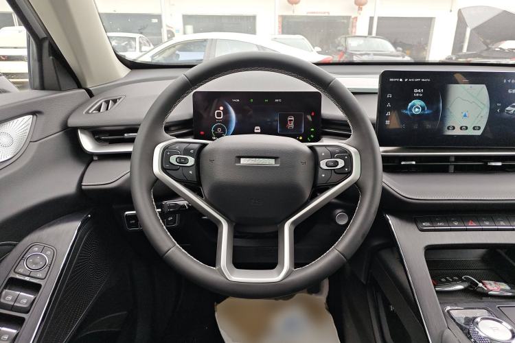 Used Haval H6 New Energy 2023 DHT-PHEV 110KM Long-Range Edition
