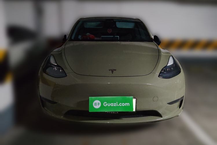 Used Tesla Model Y 2023 Long-Range All-Wheel-Drive Version