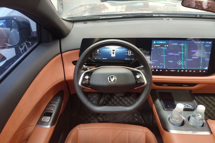 Used CHANGAN CS75 PLUS 2025 4th Generation 1.5T New Blue Whale Smart Luxury Edition Steering Wheel