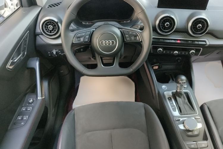 Used Audi Q2L 2022 35 TFSI Luxury Dynamic Edition Steering Wheel