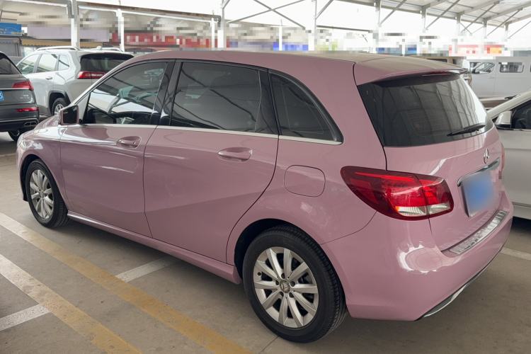 Used Mercedes-Benz B-Class 2017 B 180 Exterior 2