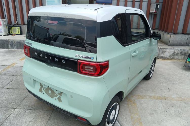 Used Wuling Hongguang MINIEV 2021 Macaron Premium Model – Lithium Iron Phosphate