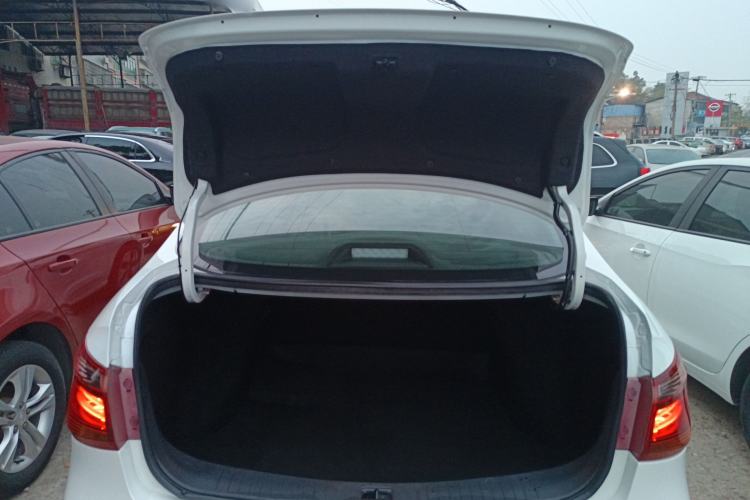 Used Dongfeng Aeolus E70 2021 Revised Version 360H Battery-Swap Edition