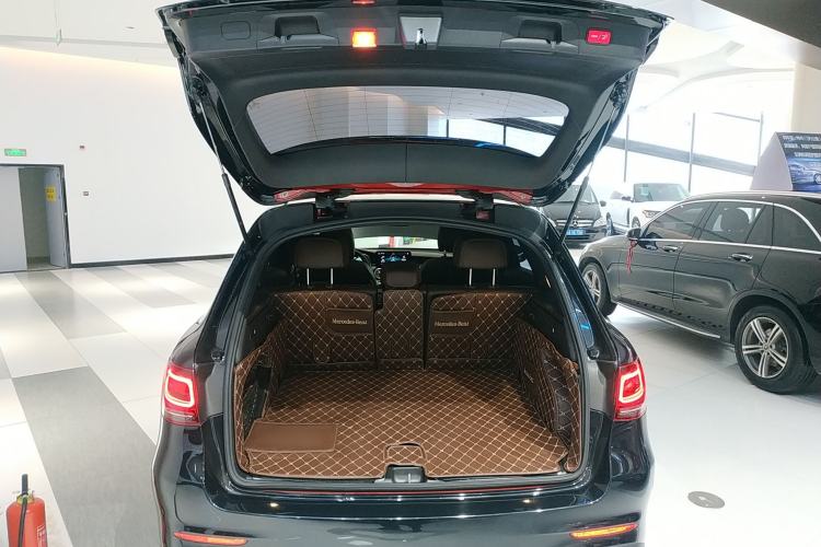 Used Mercedes-Benz GLC 2020 GLC 260 L 4MATIC Luxury Model Trunk