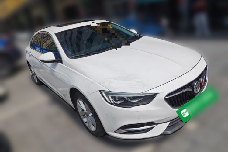 Used Buick Regal 2017 30H Luxury Version Front Right 45 Deg