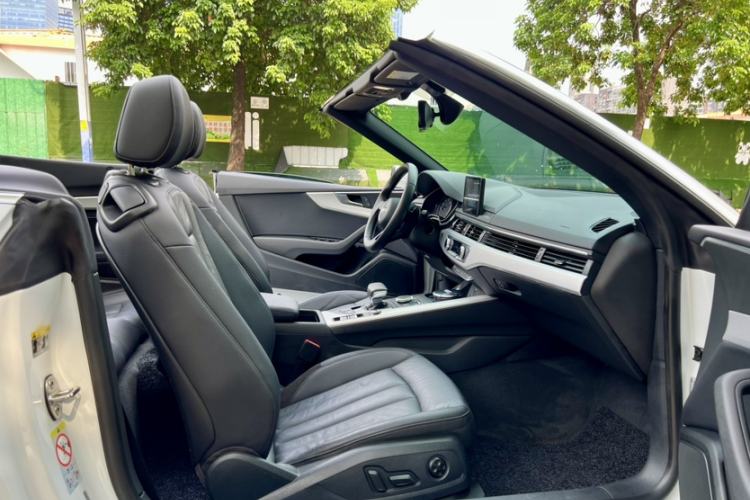 Used Audi A5 2017 Cabriolet 40 TFSI Fashion Model
