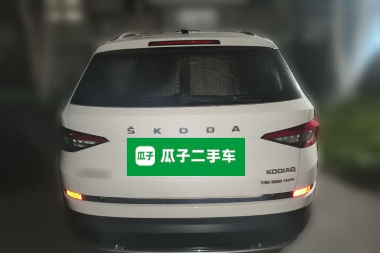 Used Skoda Kodiaq 2019 Facelifted TSI380 7-Seater All-Wheel-Drive Flagship Version China VI Standard Rear