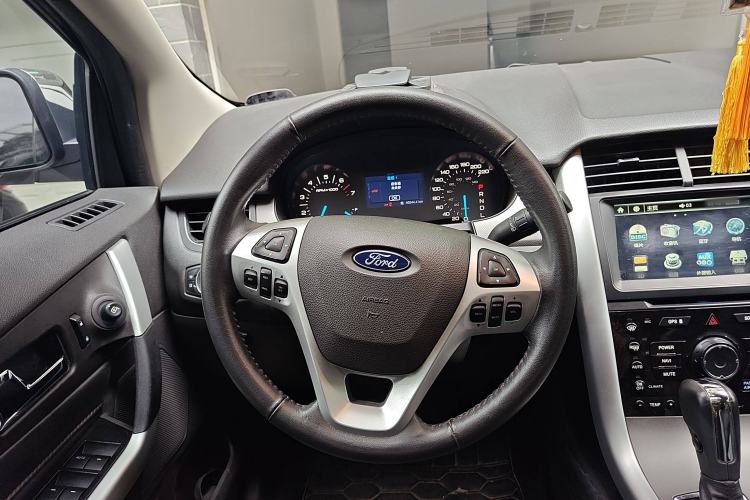 Used Ford Edge 2012 2.0T Elite Sunroof Edition
