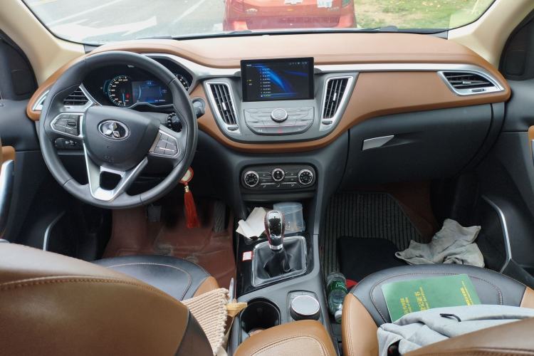 Used Soueast DX7 2015 1.5T Manual Elite Model