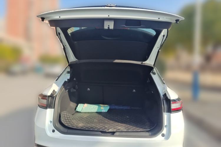 Used Volkswagen ID.4 X 2023 Upgraded Model Pure Long-Range Version Trunk