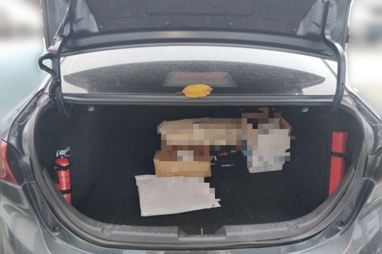 Used Mazda 3 Axela 2016 Sedan 1.5L Automatic Comfort Model