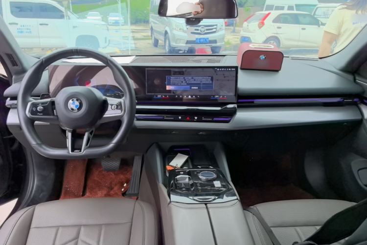 Used BMW 5 Series 2024 525Li M Sport Package
