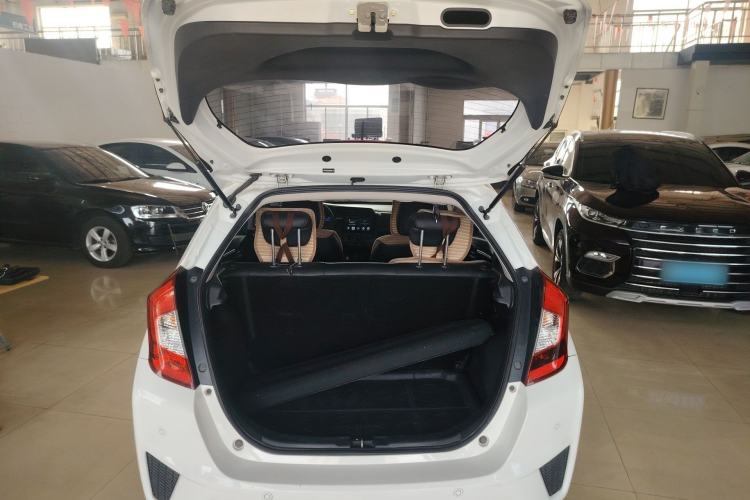 Used Honda Fit 2016 1.5L LXS CVT Comfort Sunroof Version
