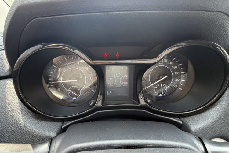 Used JMC Yusheng S350 2016 2.0T Automatic All-Wheel Drive Gasoline Luxury Edition 5 Seats