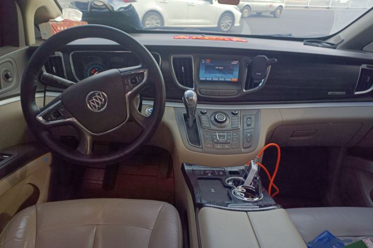 Used Buick GL8 2011 3.0L XT Luxury Business Flagship Edition