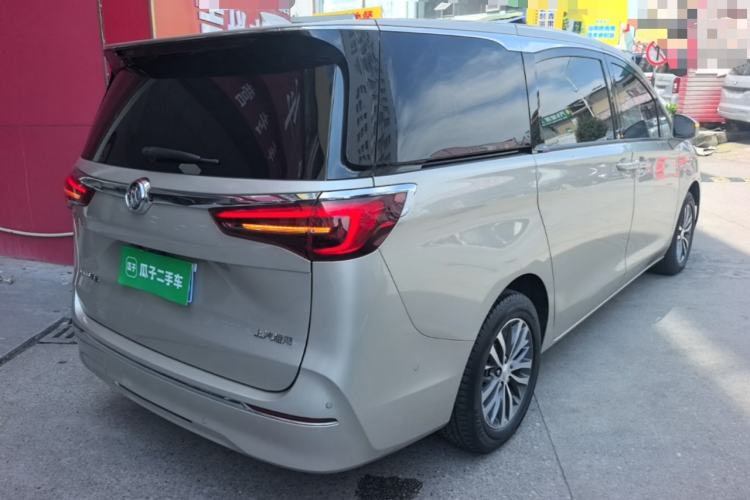 Used Buick GL8 2022 ES Landtrek 653T Luxury Edition
