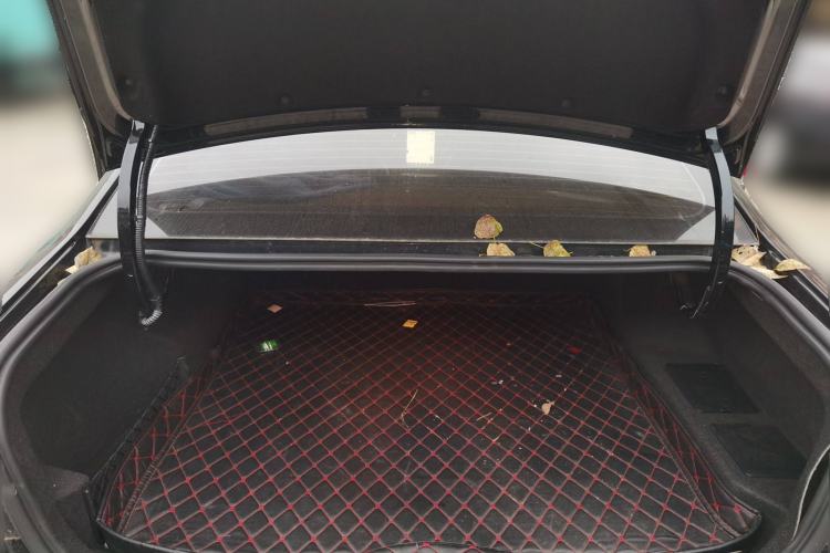 Used Roewe i6 New Energy 2017 45T Hybrid Connect & Smart Enjoyment Edition