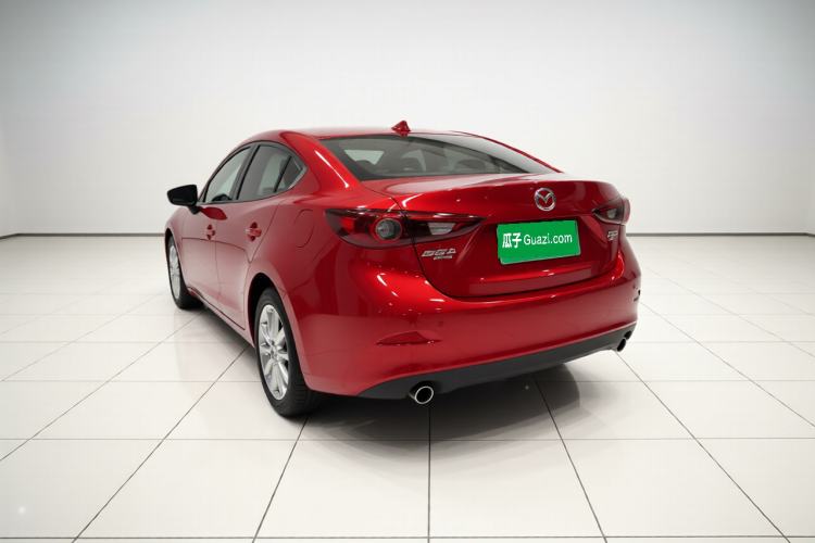 Used Mazda 3 Axela 2017 Sedan 1.5L Automatic Luxury Model China VI Standard
